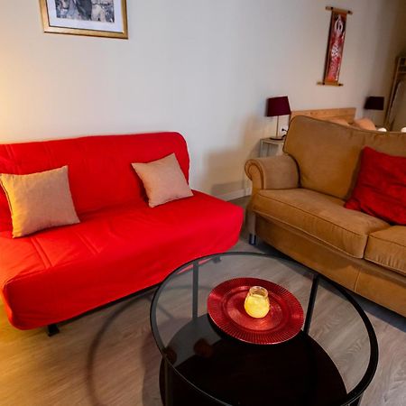 Apartamentos Dona Concha Sevilla Kültér fotó