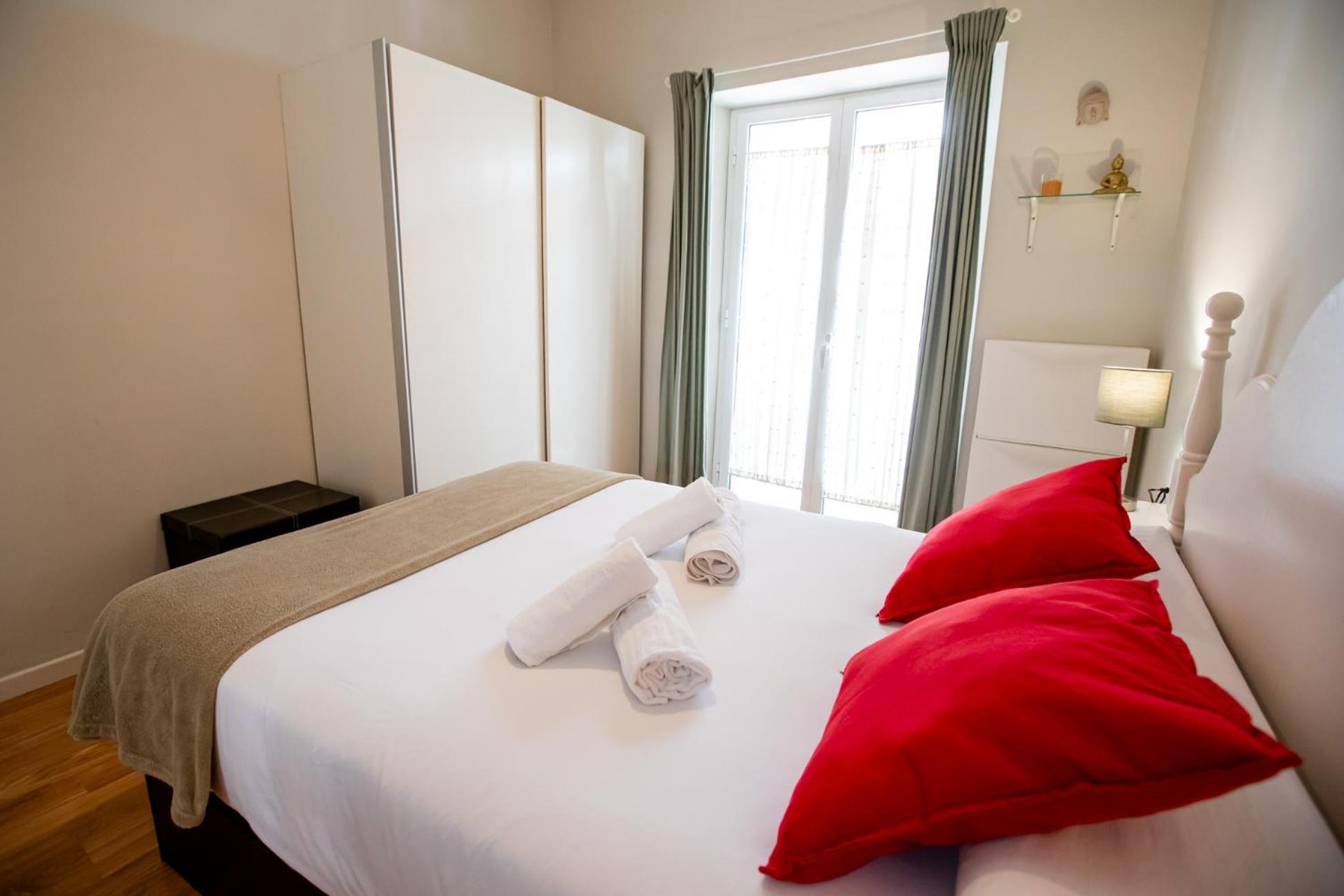 Apartamentos Dona Concha Sevilla Kültér fotó