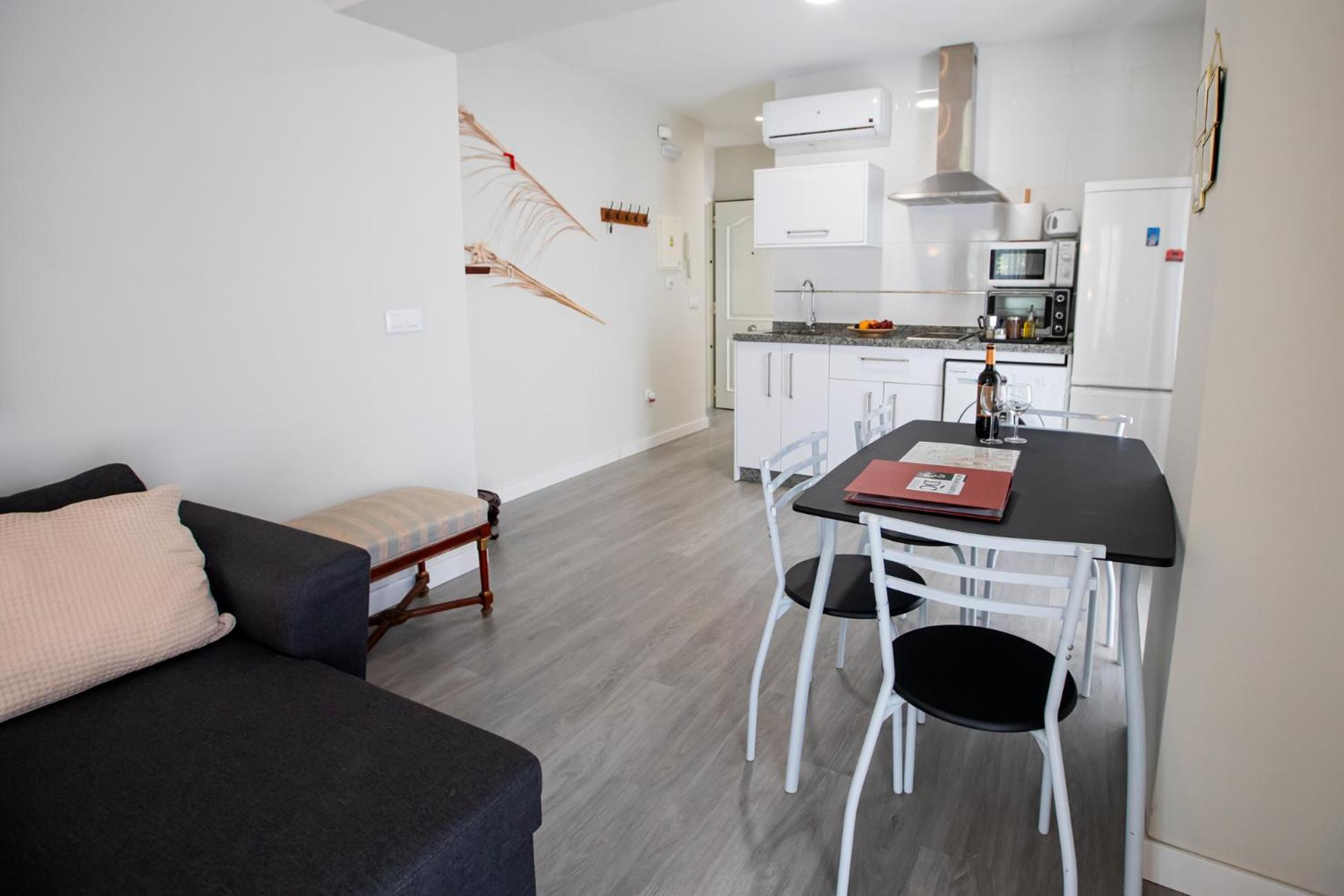 Apartamentos Dona Concha Sevilla Kültér fotó