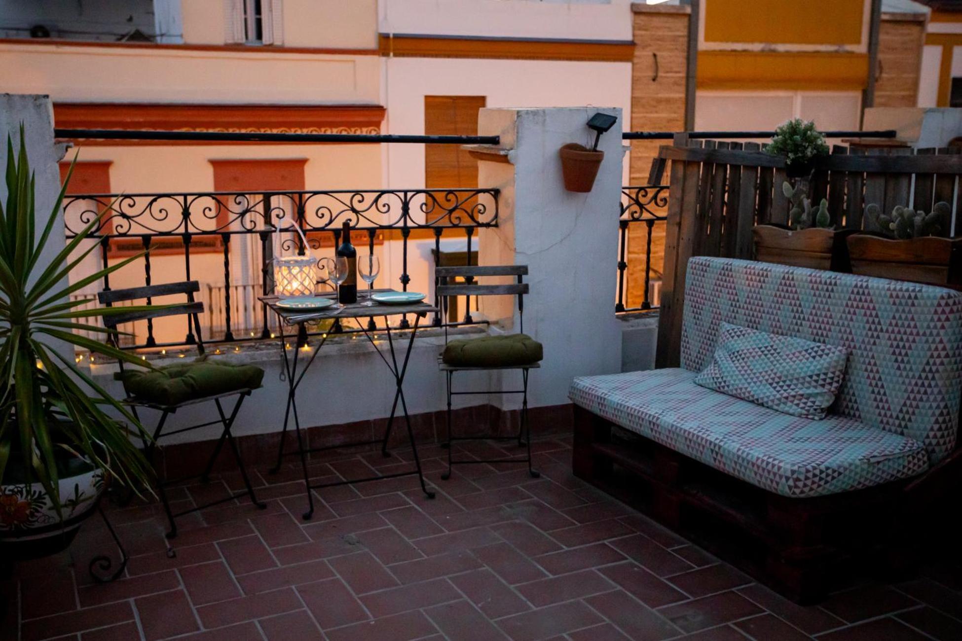 Apartamentos Dona Concha Sevilla Kültér fotó