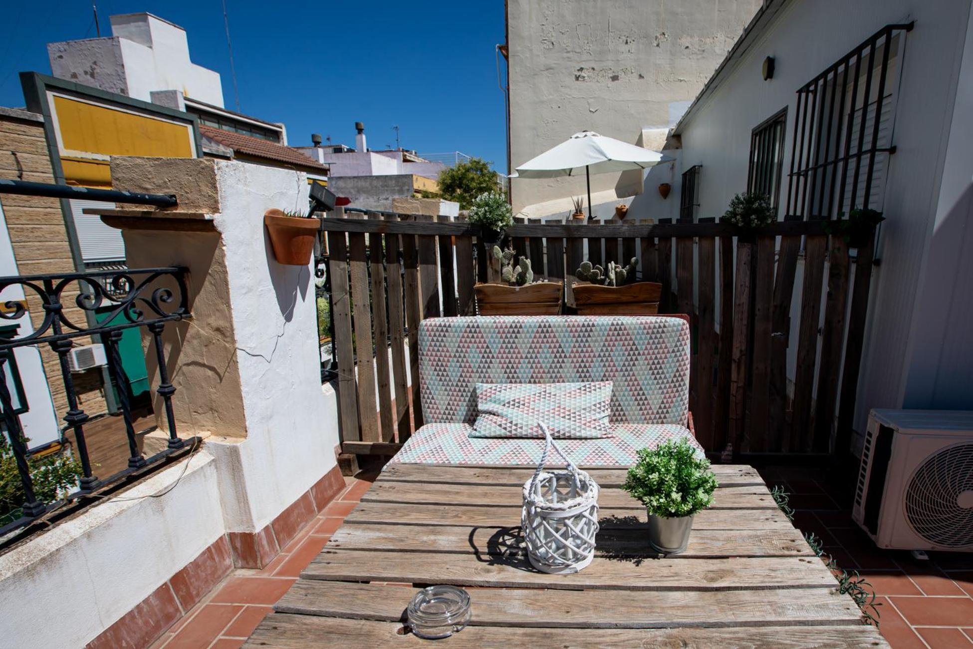 Apartamentos Dona Concha Sevilla Kültér fotó