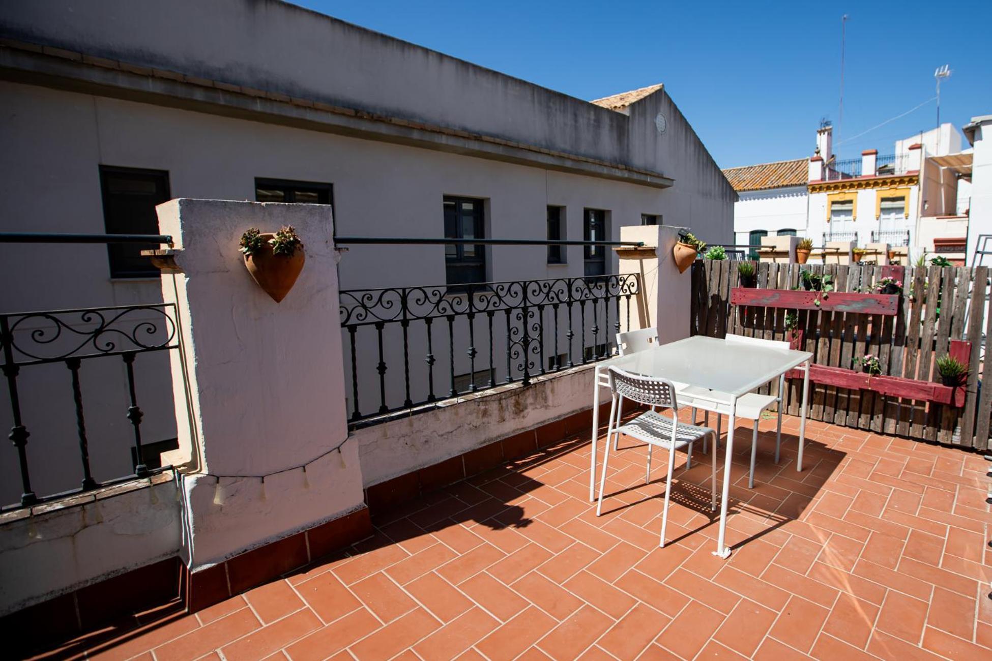 Apartamentos Dona Concha Sevilla Kültér fotó